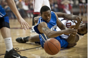 players on the basketball court 